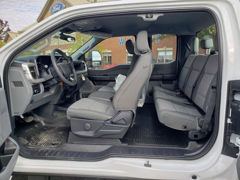 New 2026 Ford F250 XL image 18