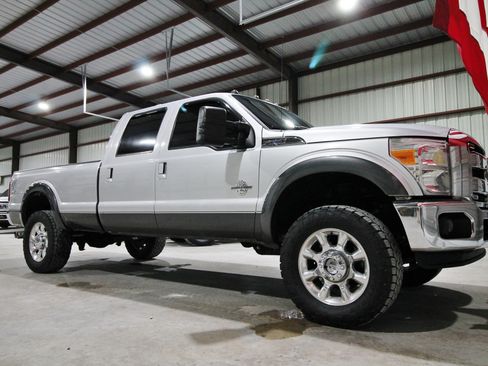 Used 2015 Ford F350 Lariat AWD/4WD image 16