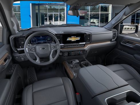 New 2026 Chevrolet Silverado 1500 LT Trail Boss w/ Convenience Package II AWD/4WD image 40