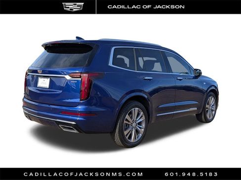 Certified 2024 Cadillac XT6 Premium Luxury w/ Technology Package image 4