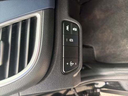 Used 2023 Kia Seltos S AWD/4WD image 21