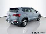Used 2022 Volkswagen Taos SE image 5