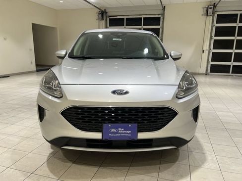 Used 2020 Ford Escape SE FWD image 8