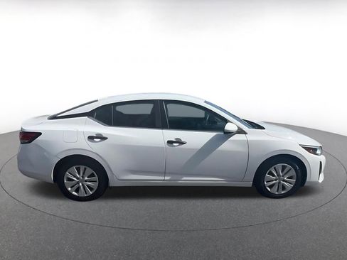 Used 2025 Nissan Sentra S image 15