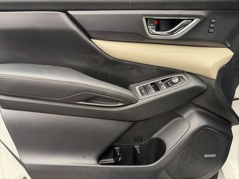 Used 2022 Subaru Ascent Limited w/ Technology Package image 18
