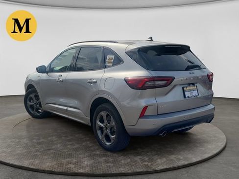 Used 2023 Ford Escape ST-Line w/ Tech Pack #1 AWD/4WD image 3
