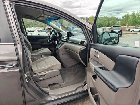 Used 2012 Honda Odyssey EX image 16