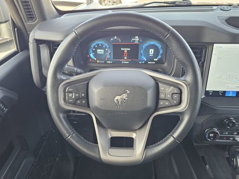 Used 2025 Ford Bronco Big Bend image 15