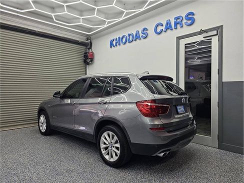 Used 2016 BMW X3 xDrive28i AWD/4WD image 3