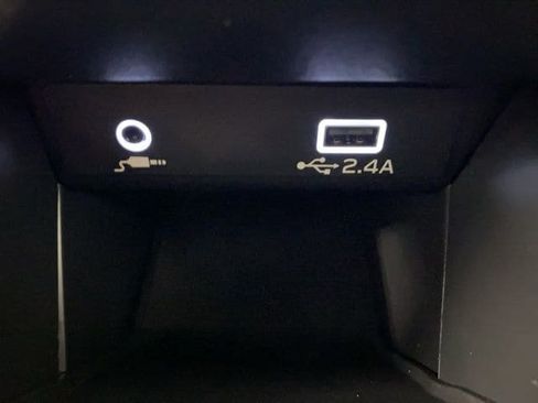 Certified 2025 Subaru Legacy Base image 14