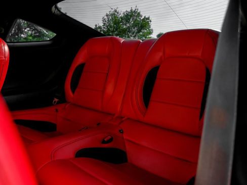 Used 2015 Ford Mustang GT RWD image 35