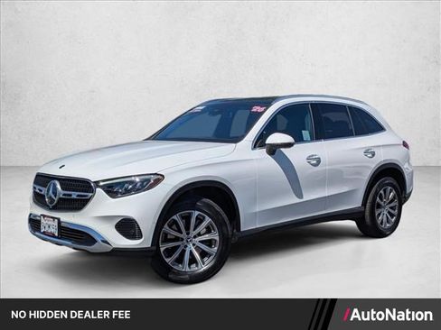 Certified 2026 Mercedes-Benz GLC 300 4MATIC image 1
