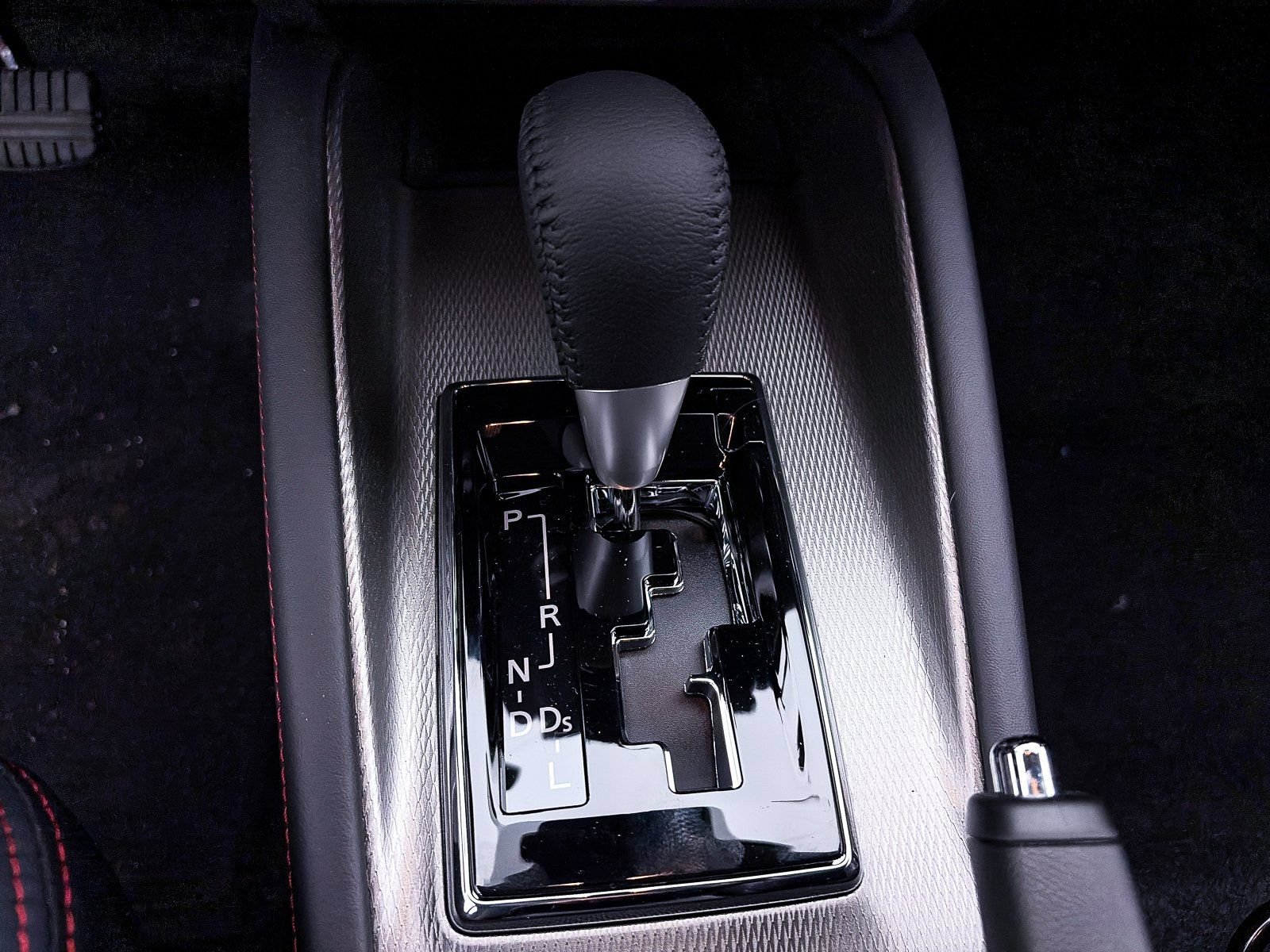 Used 2026 Mitsubishi Outlander Sport SE AWD/4WD image 13