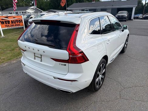 Used 2018 Volvo XC60 T8 Inscription w/ Luxury Seat Package image 12