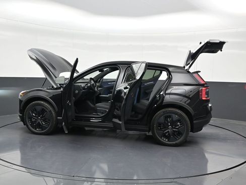 New 2026 Volvo EX30 Cross Country Ultra AWD/4WD image 31
