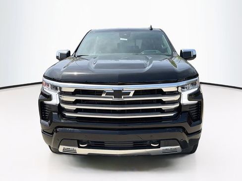 New 2026 Chevrolet Silverado 1500 High Country AWD/4WD image 4