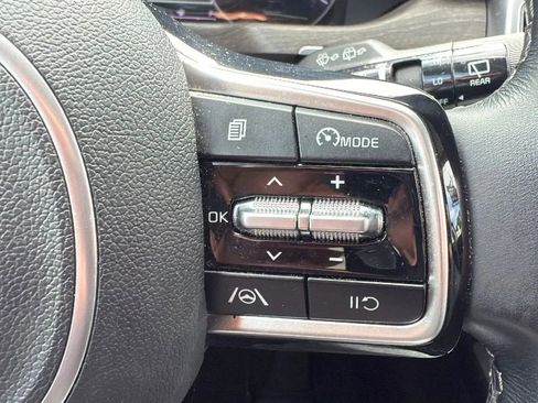 Used 2022 Kia Sorento S w/ Panoramic Sunroof Package image 11