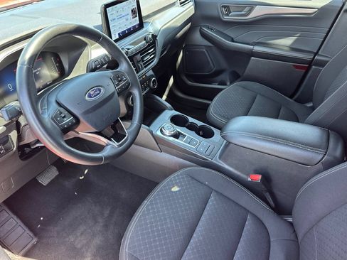 Used 2024 Ford Escape Active FWD image 11