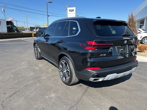 Used 2024 BMW X5 xDrive40i w/ Premium Package image 14