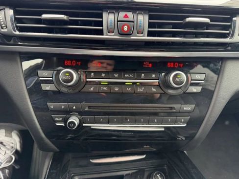 Used 2018 BMW X5 xDrive50i w/ M Sport Package image 14