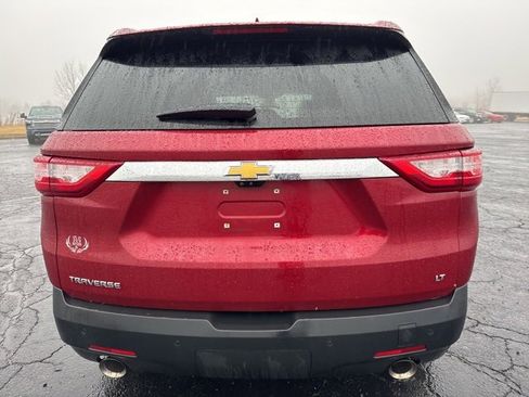 Used 2020 Chevrolet Traverse LT w/ LT Premium Package image 5