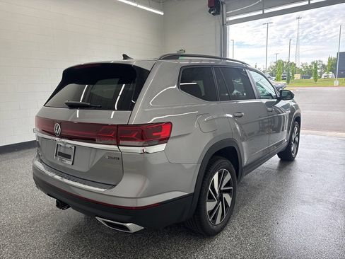 New 2026 Volkswagen Atlas SE image 4