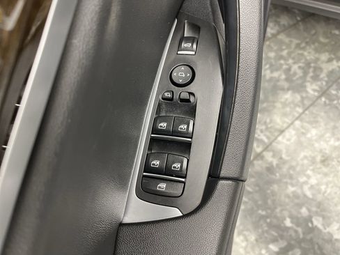 Used 2018 BMW X3 xDrive30i w/ Premium Package image 9