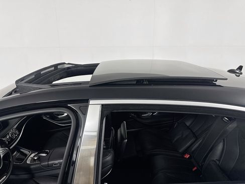 Used 2016 Mercedes-Benz Maybach S 600 image 30