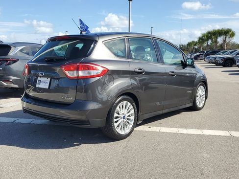 Used 2018 Ford C-MAX SE w/ Cold Weather Package image 4