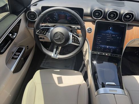 Used 2024 Mercedes-Benz C 300 Sedan image 13