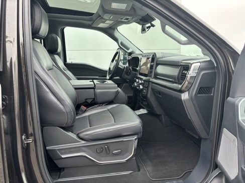 Used 2024 Ford F350 Lariat w/ Camper Package image 12