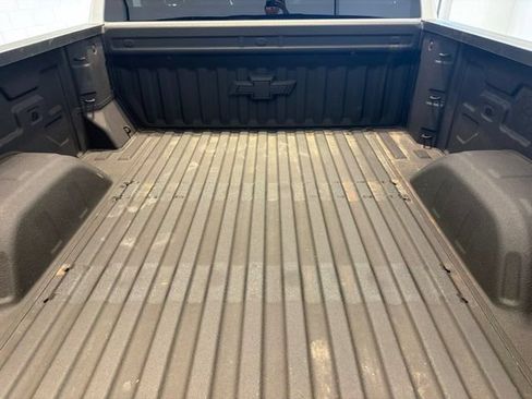 Certified 2023 Chevrolet Silverado 1500 RST w/ Z71 Off-Road Package AWD/4WD image 8