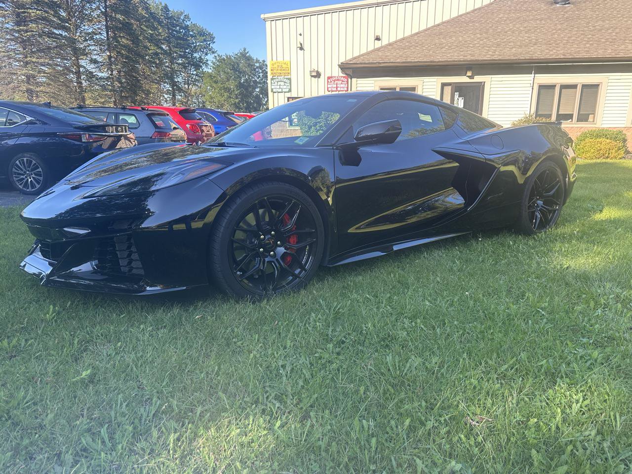 Used 2025 Chevrolet Corvette Z06 RWD image 19