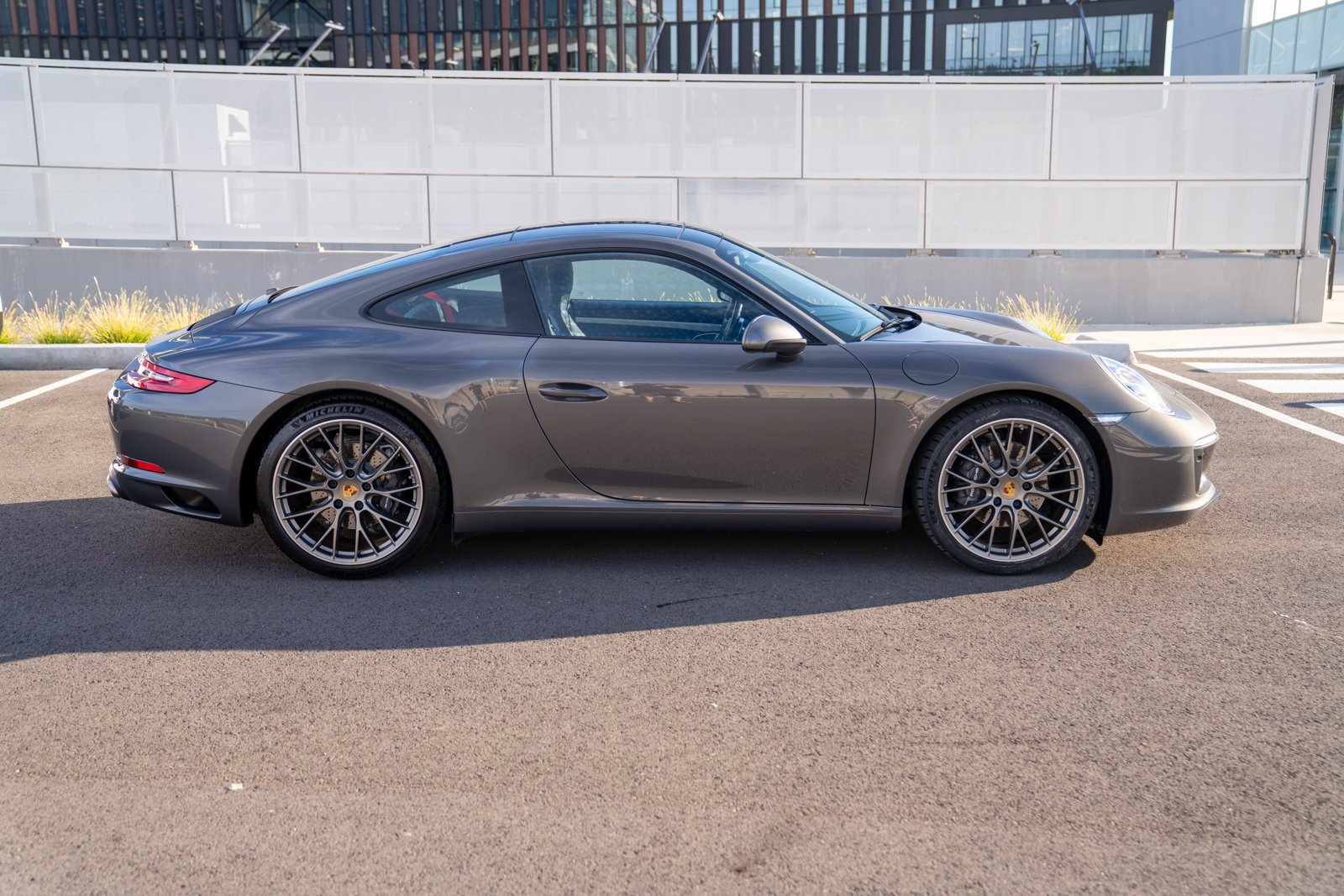 Certified 2018 Porsche 911 Carrera RWD image 8
