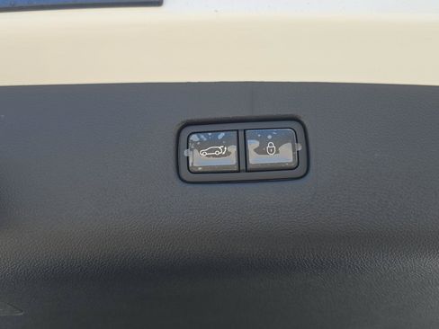 New 2026 Genesis GV70 2.5T Advanced AWD/4WD image 31