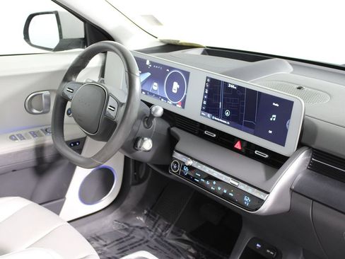 Used 2024 Hyundai Ioniq 5 Limited RWD image 13