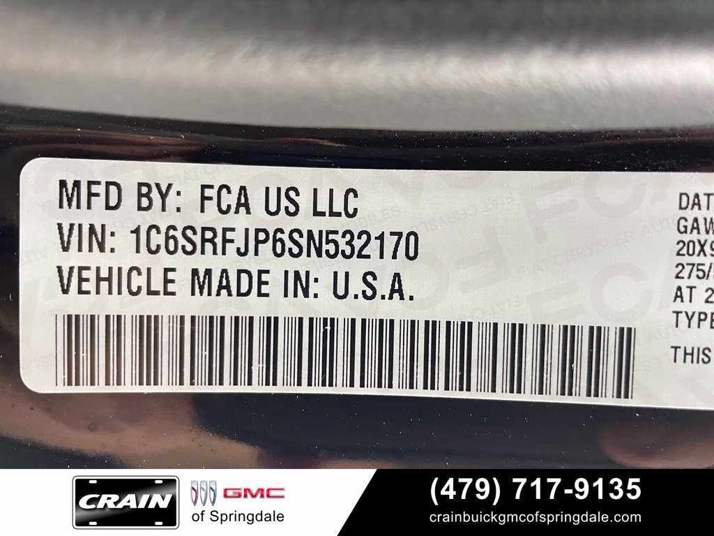 Used 2025 RAM 1500 Laramie AWD/4WD image 33