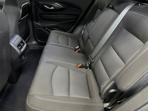 Used 2023 GMC Terrain SLE w/ Driver Convenience Package image 20