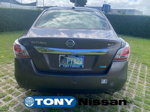 Used 2014 Nissan Altima 2.5 SV w/ Convenience Package FWD image 24