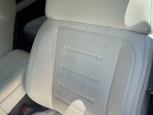 Used 2025 Hyundai Santa Fe Calligraphy AWD/4WD image 4