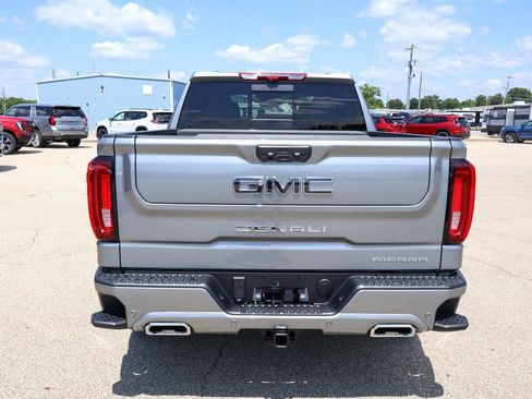 New 2026 GMC Sierra 1500 Denali Ultimate AWD/4WD image 4