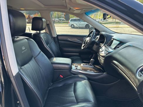 Used 2013 INFINITI JX35 AWD w/ Premium Pkg image 20