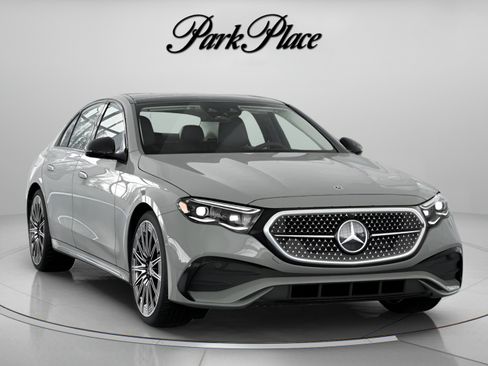 Used 2026 Mercedes-Benz E 350 Sedan image 34