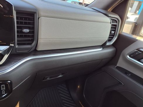 Used 2026 Chevrolet Silverado 2500 LTZ AWD/4WD image 16