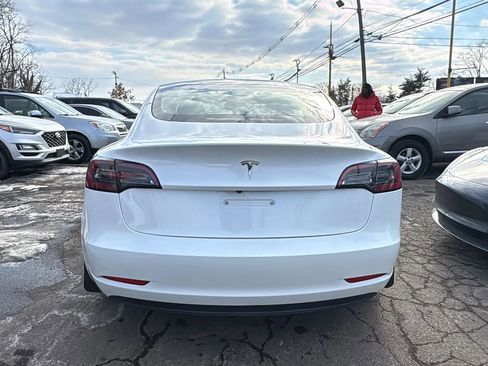 Used 2023 Tesla Model 3 Standard Range image 6