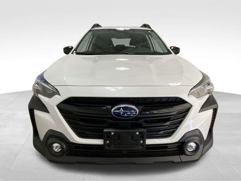 Used 2025 Subaru Outback Onyx Edition image 6