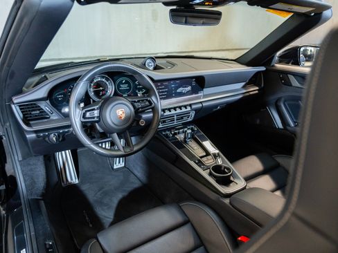 Certified 2024 Porsche 911 Carrera S RWD image 4
