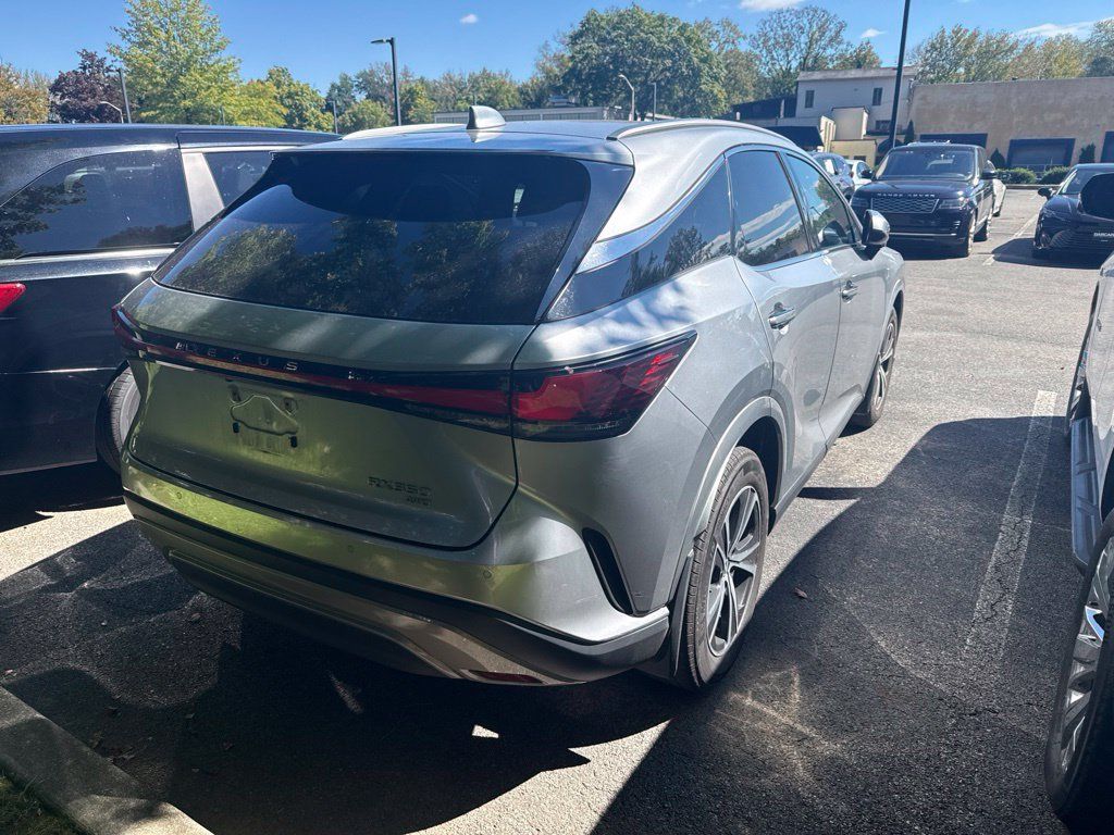 Used 2023 Lexus RX 350 Premium w/ Accessory Package AWD/4WD image 5