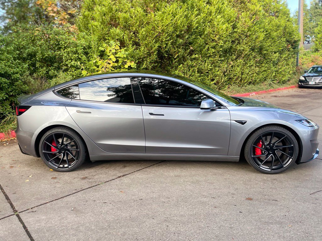 Used 2026 Tesla Model 3 Performance AWD/4WD image 3
