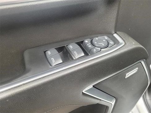 Certified 2025 Chevrolet Silverado 2500 LTZ w/ LTZ Premium Package image 18